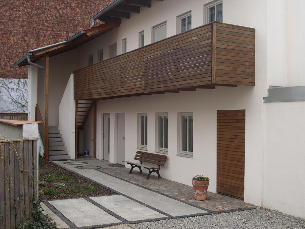 Gaestehaus In Der Gotthardtstrasse Erfurt Exterior photo